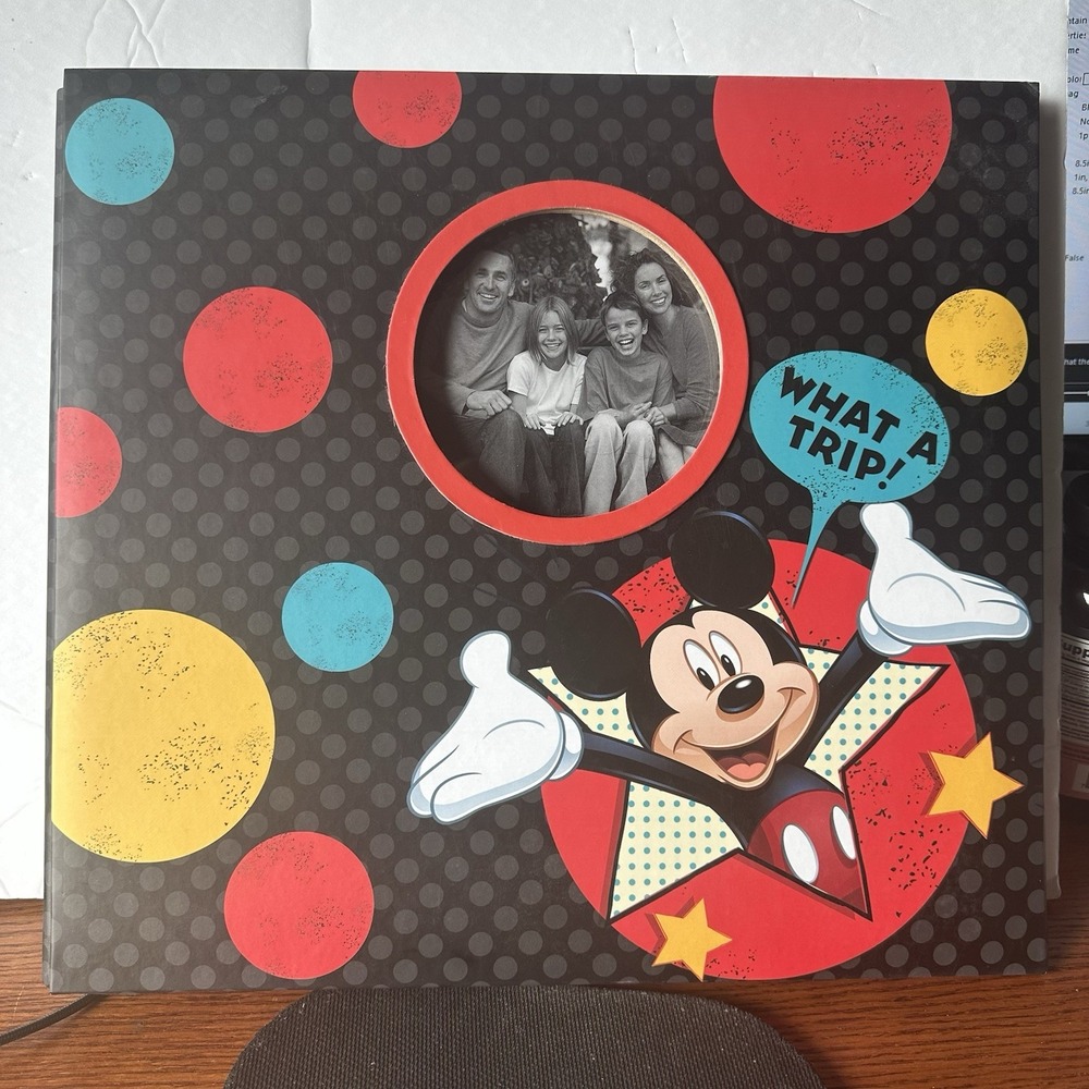 Disney Mickey What A Trip Scrapbook Album 12x12 New Open Box Minor Wear 10 Page - Picture 9 of 9